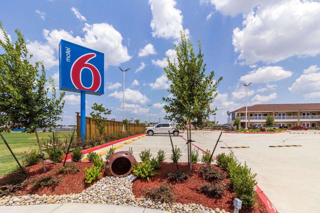 Photo of Others in Greater Greenspoint