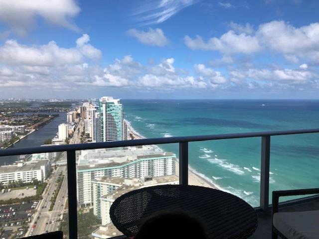 Photo of Patio Balcony in Hollywood South Central Beach