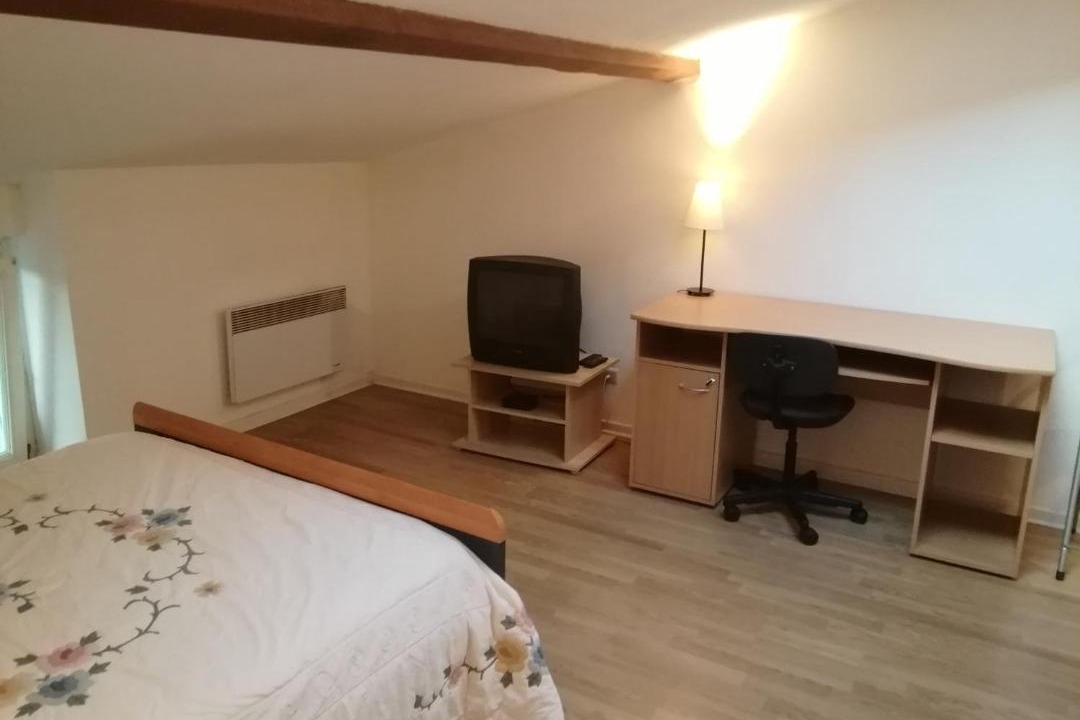 Photo of Bedroom in Oyonnax
