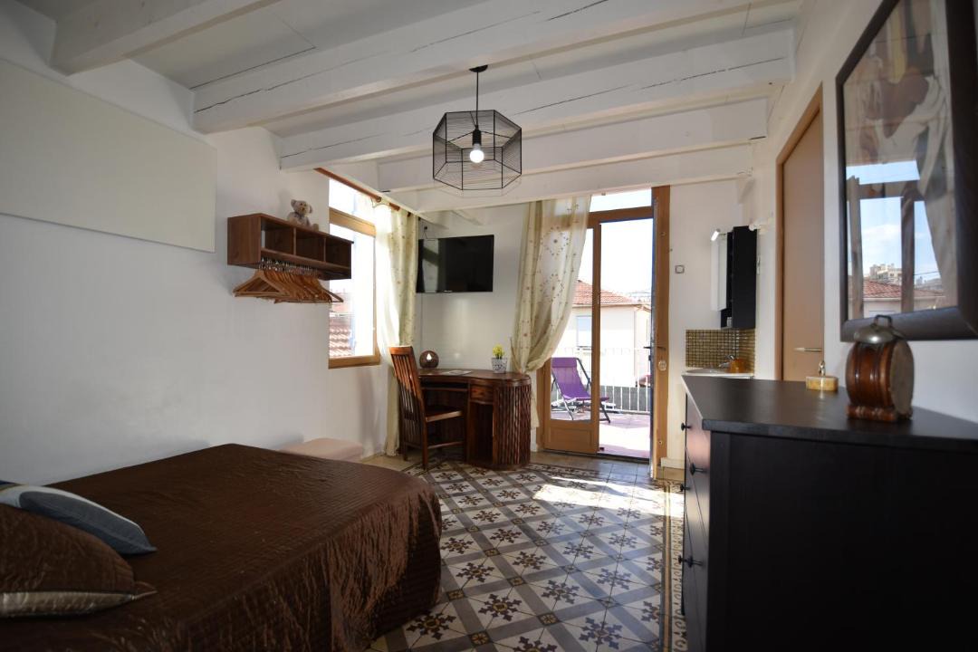 Photo of Livingroom in Le Mourillon