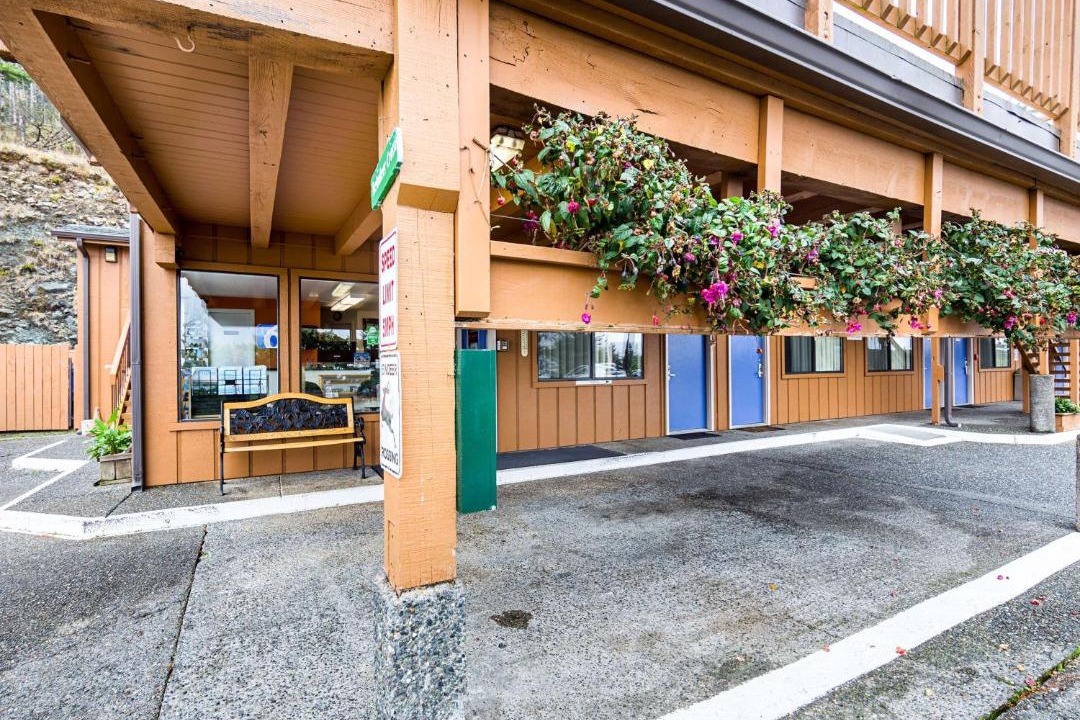 Photo of Others in Gold Beach