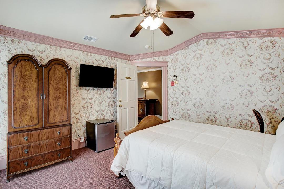 Photo of Bedroom in Houston Heights