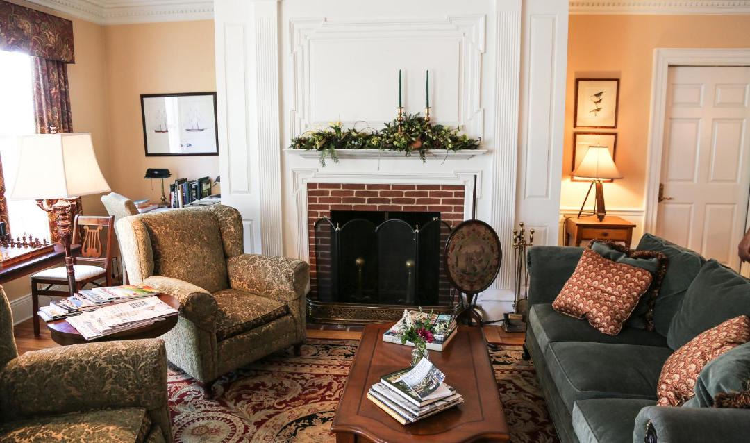 Photo of Livingroom in Newburyport