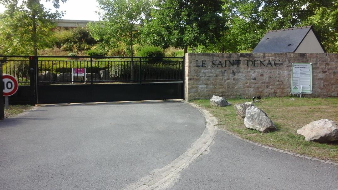 Photo of Others in Saint-Andre-des-Eaux