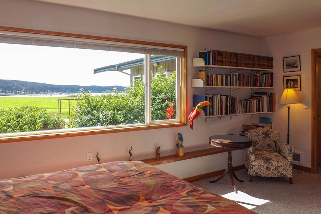 Photo of Bedroom in Lopez Island