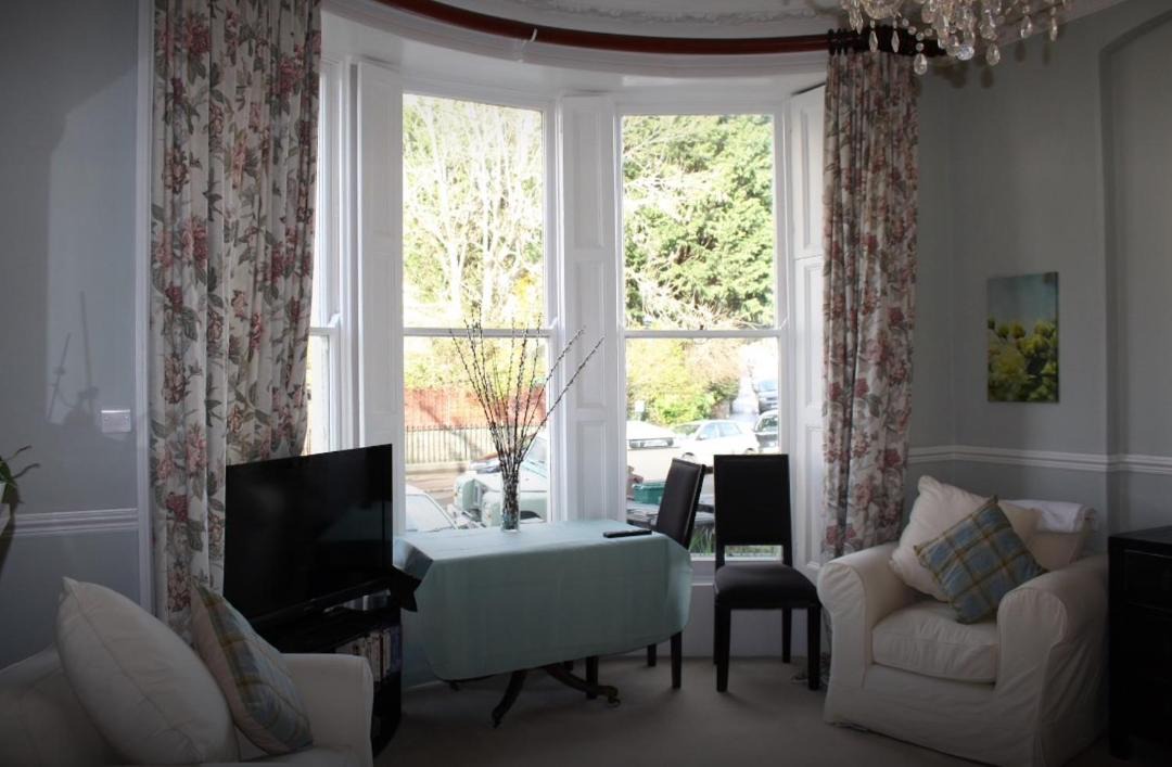 Photo of Livingroom in Cotham