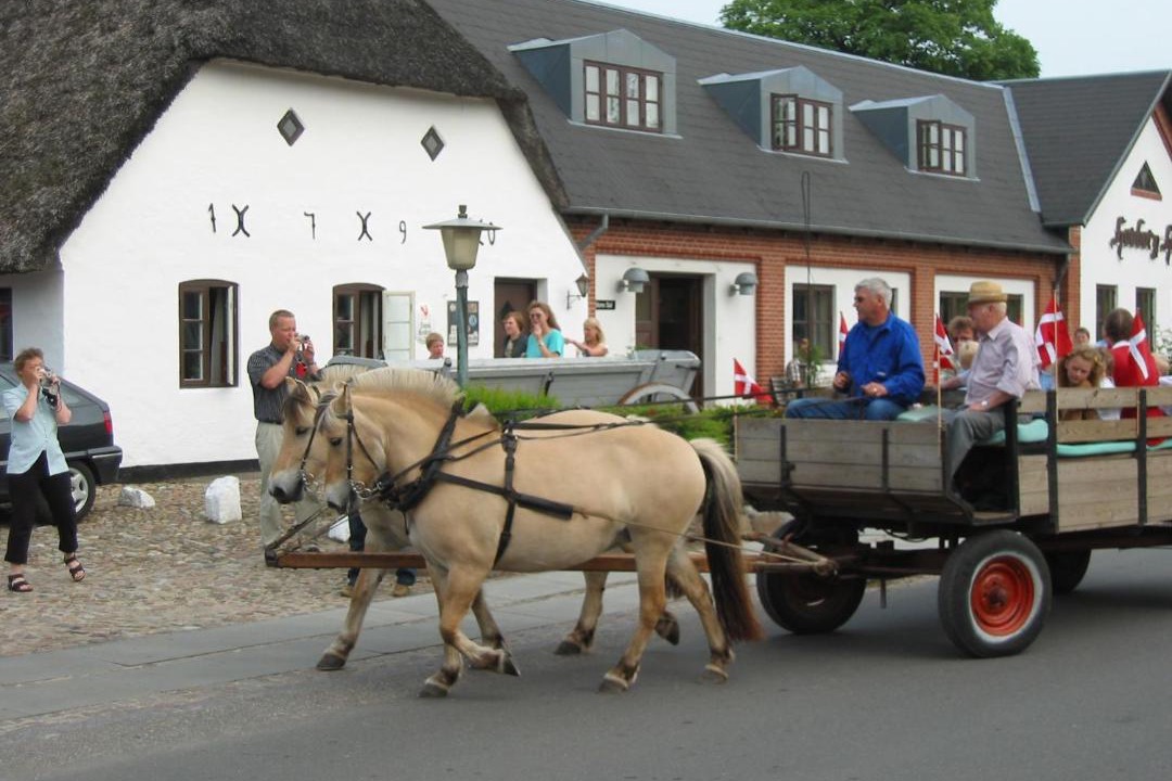 Photo of Others in Hovborg