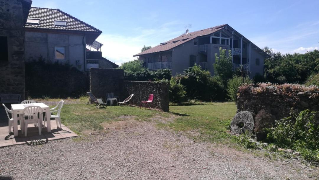 Photo of Buildings in Anthy-sur-Leman