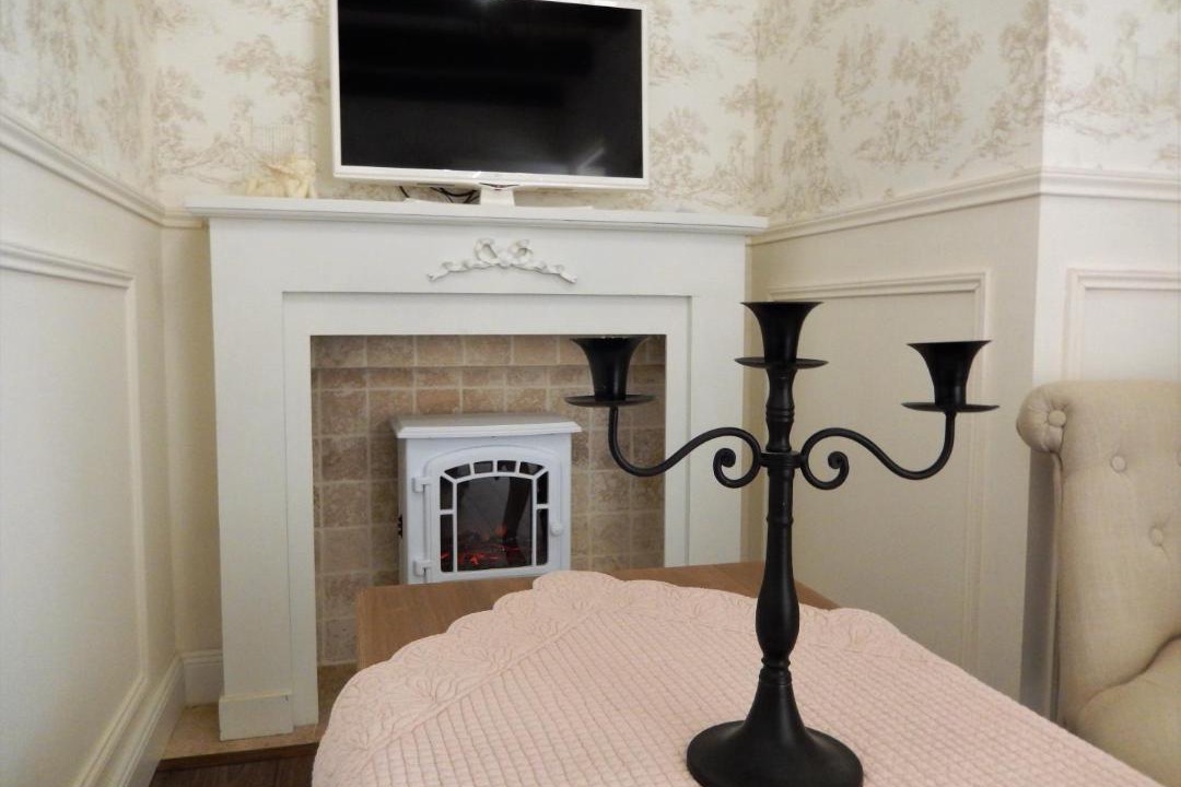 Photo of Others in Reau