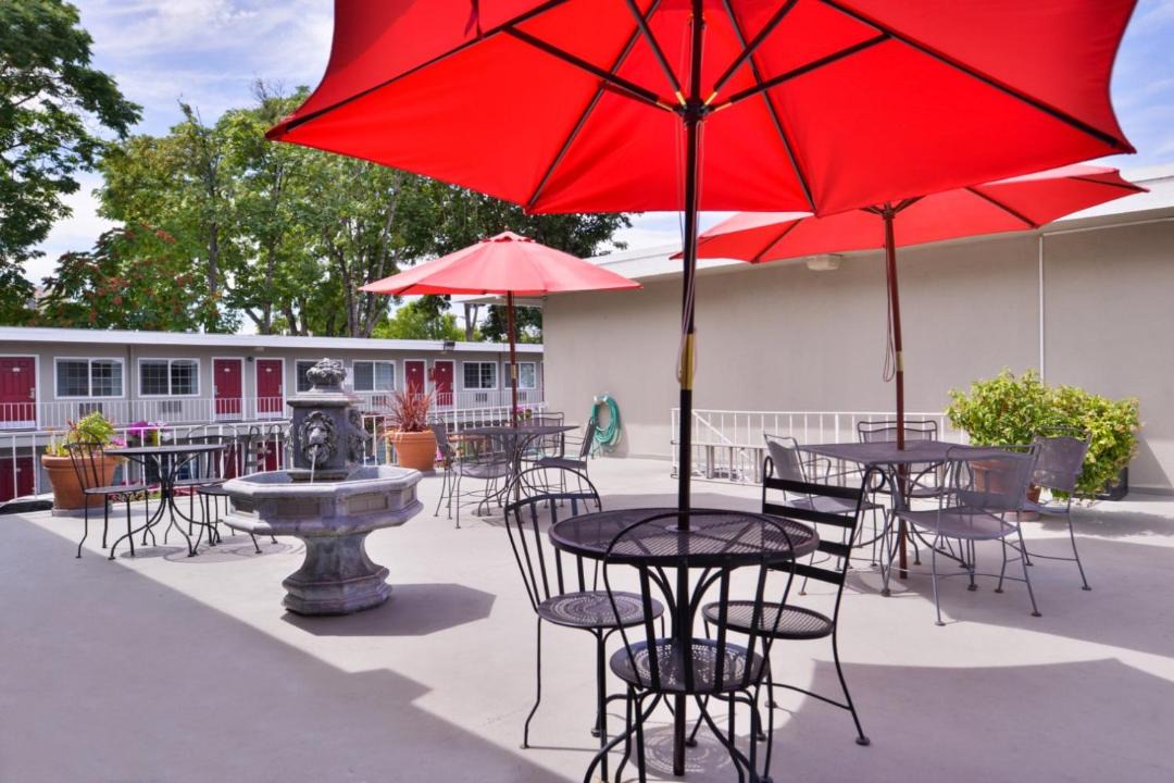 Photo of Others in Downtown Eugene