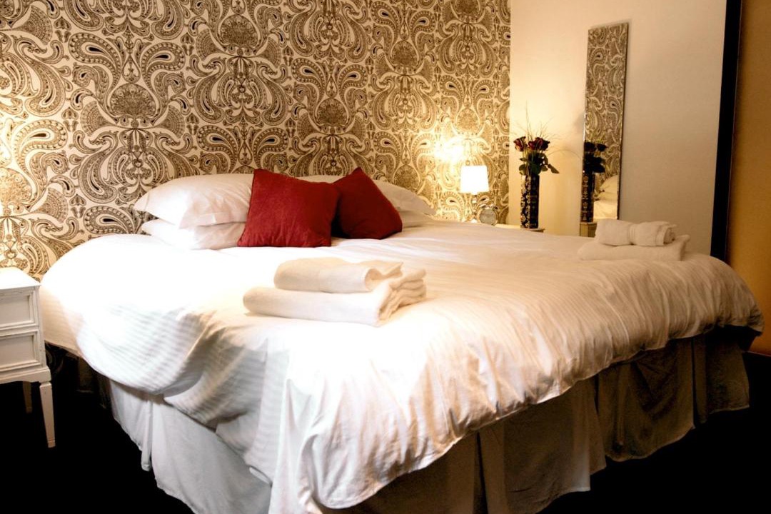 Photo of Others in Lingfield