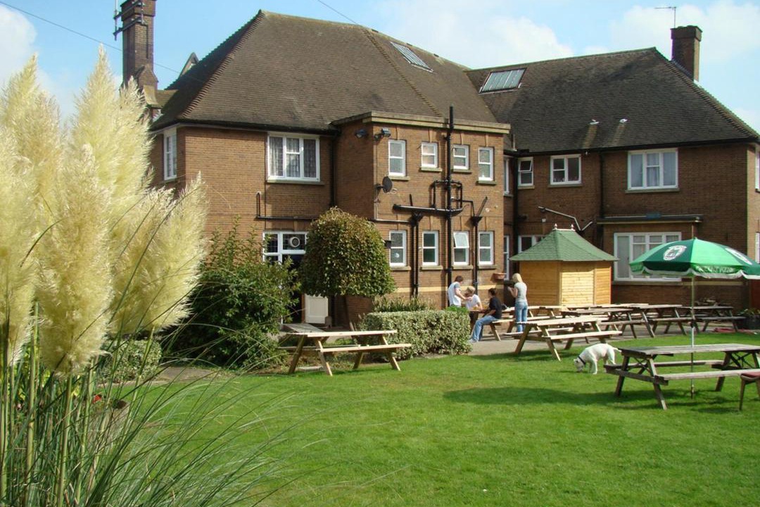 Photo of Buildings in Henlow