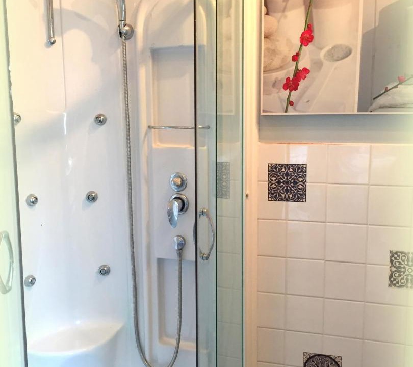 Photo of Bathroom in Saint-Moreil