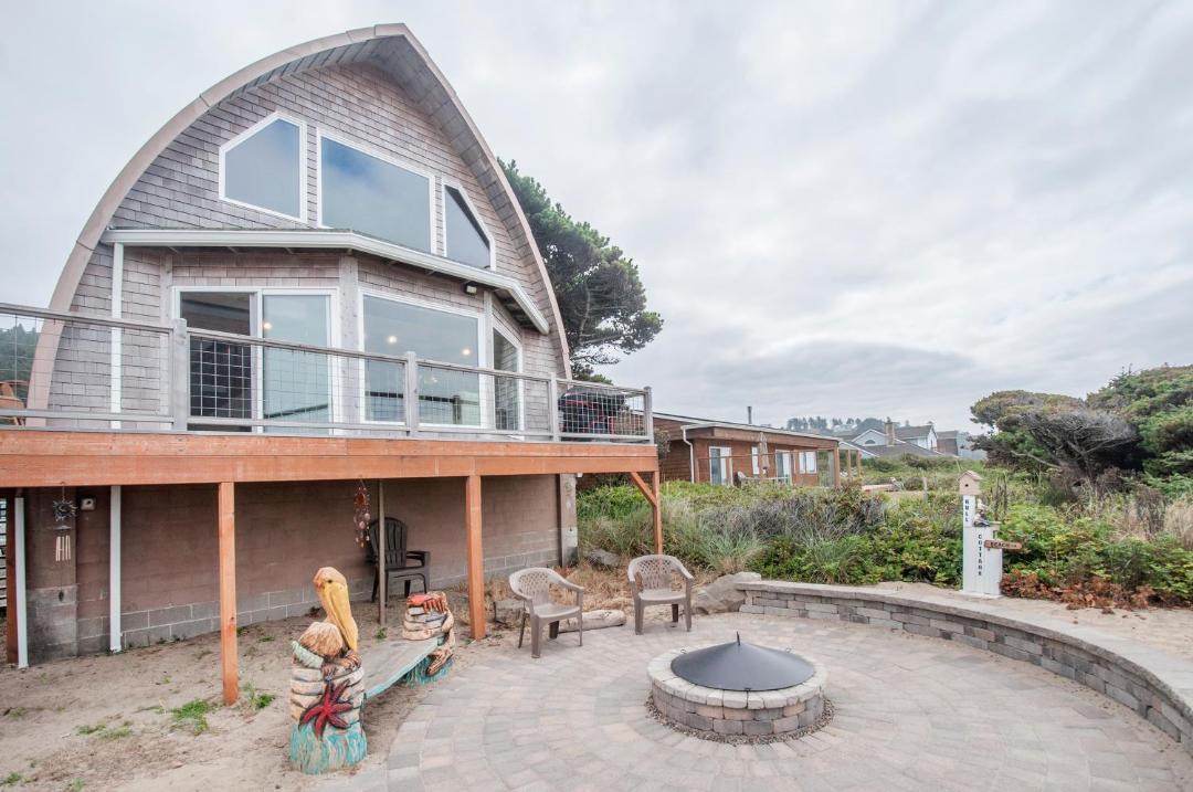 Photo of Buildings in Tierra Del Mar