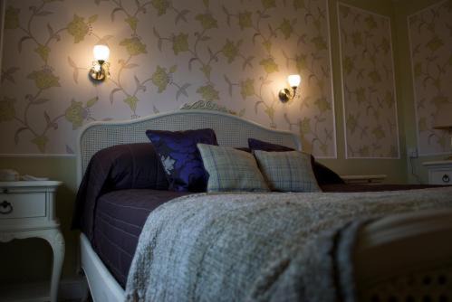 Photo of Bedroom in Rushmoor District