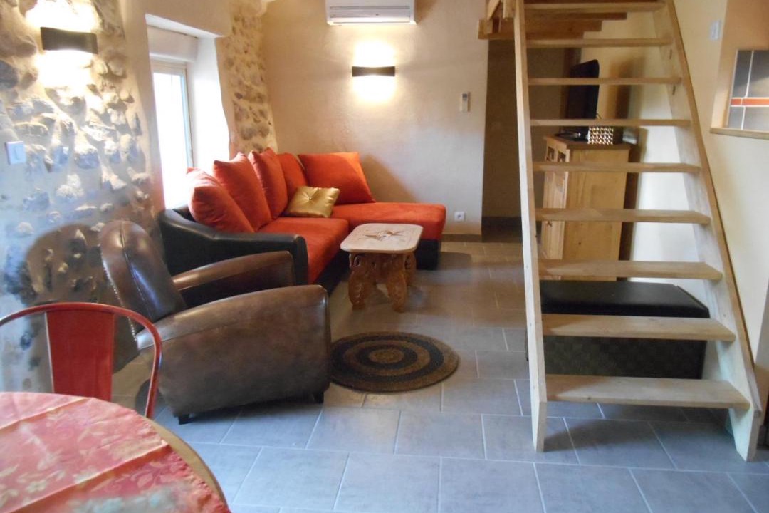 Photo of Livingroom in Allegre Les Fumades