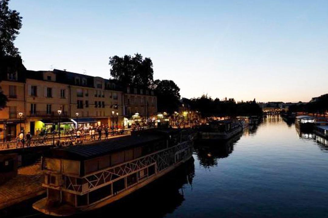 Photo of Others in Waldeck-Sully