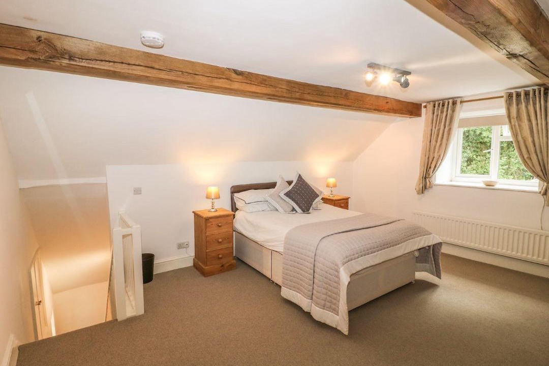 Photo of Others in Farley