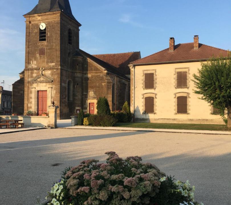 Photo of Buildings in Louze