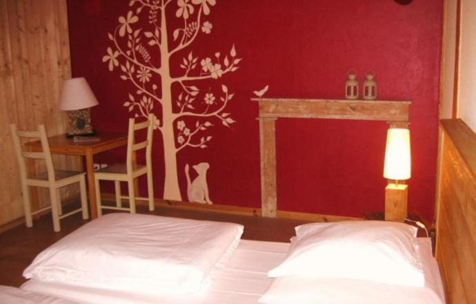 Photo of Others in Arrest