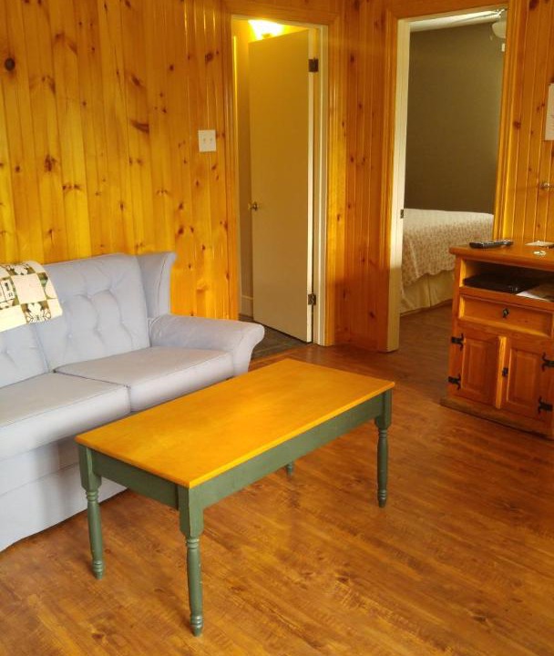 Photo of Livingroom in Gananoque