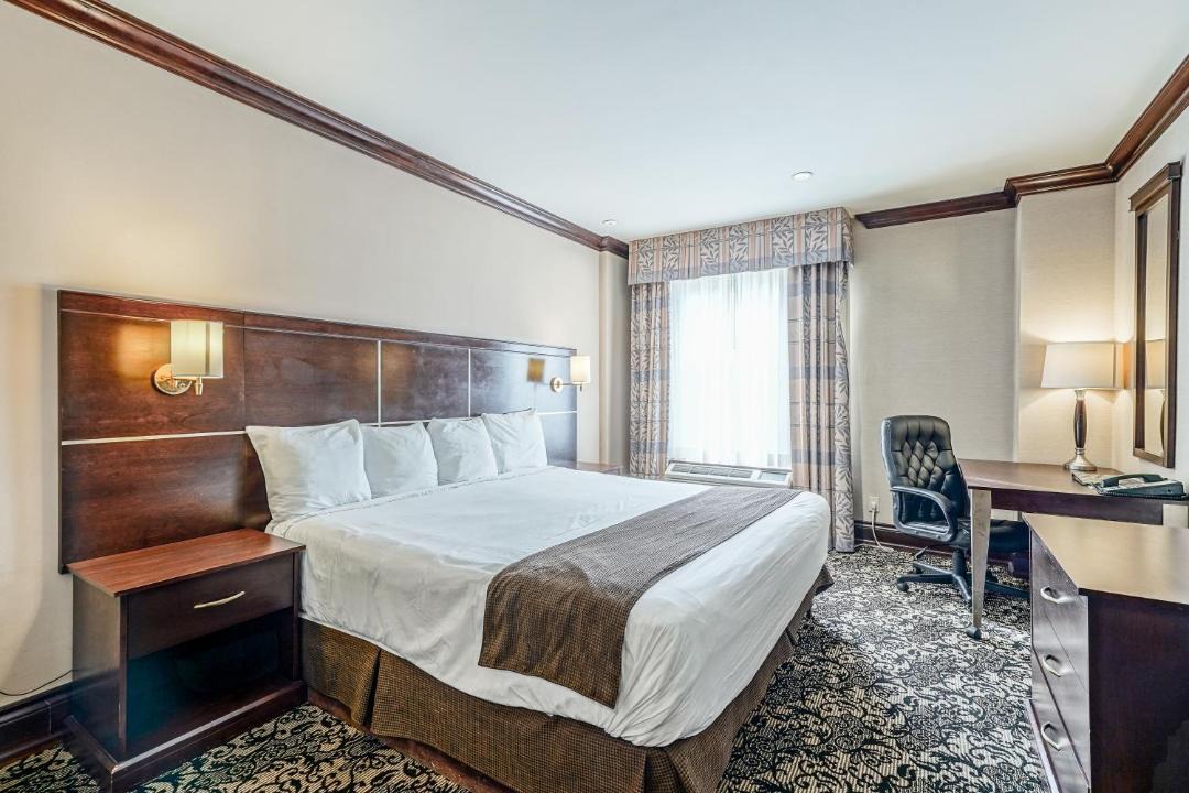 Photo of Bedroom in Mount Pleasant