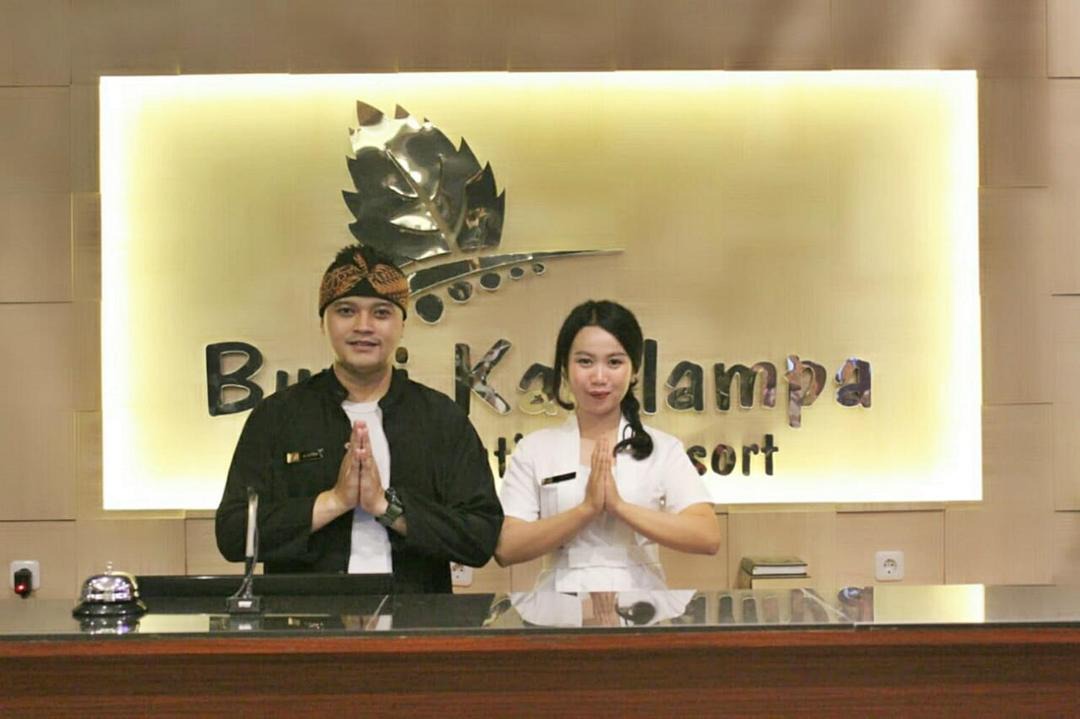 Photo of Human In Picture in Bogor Timur