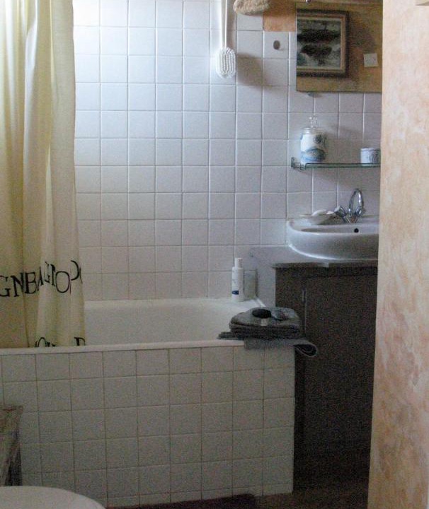 Photo of Others in Jarze