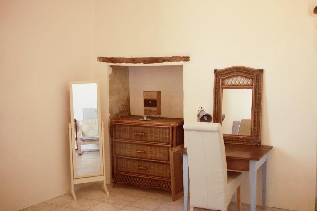 Photo of Others in Berrie