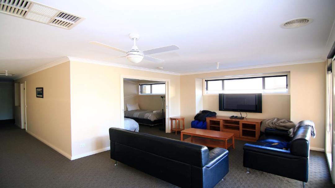 Photo of Livingroom in Yarrawonga