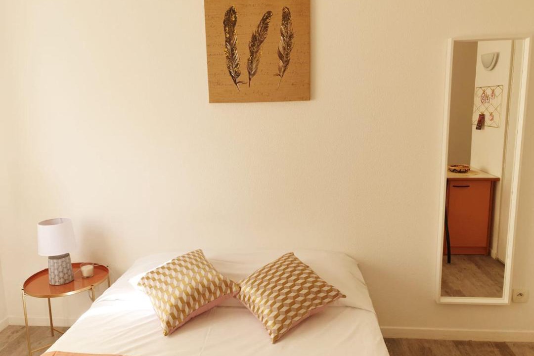 Photo of Others in Montmuzard