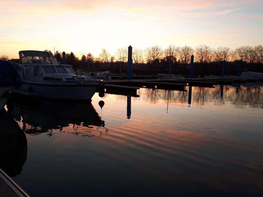 Photo of Outdoor in Flace