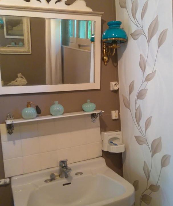 Photo of Others in Perreuse