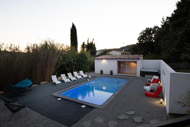 Photo of Others in Aumelas