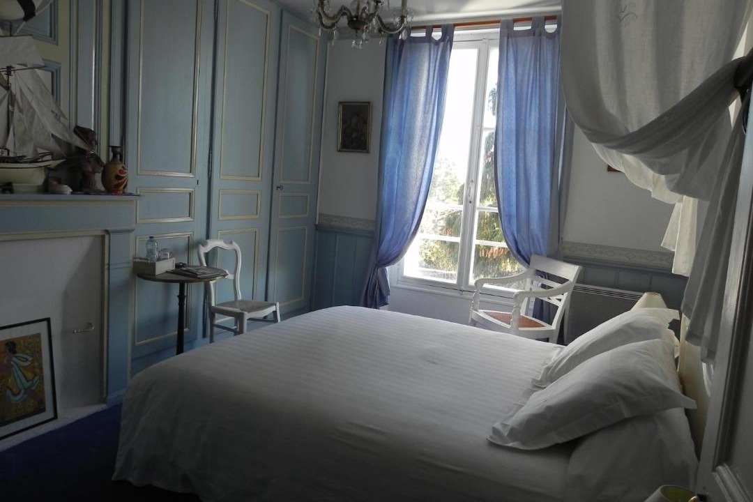 Photo of Others in Troo