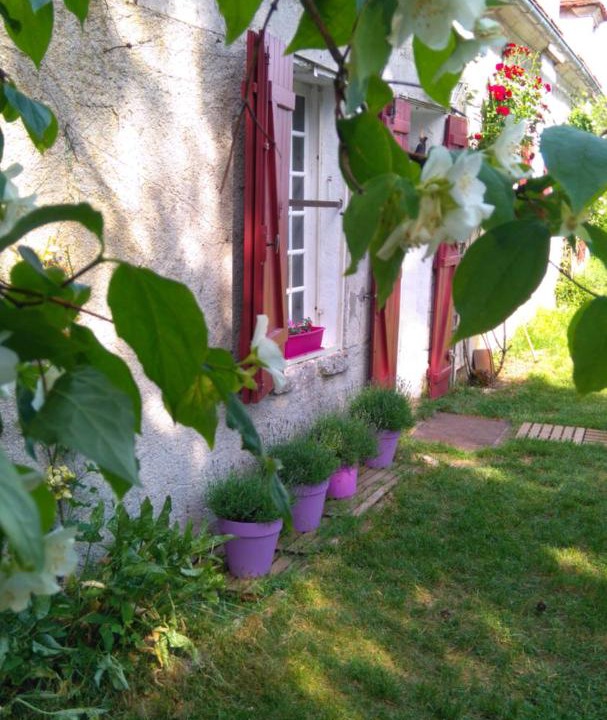 Photo of Others in Perreuse