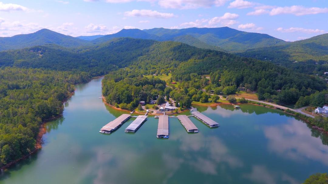 Photo of Others in Hiawassee
