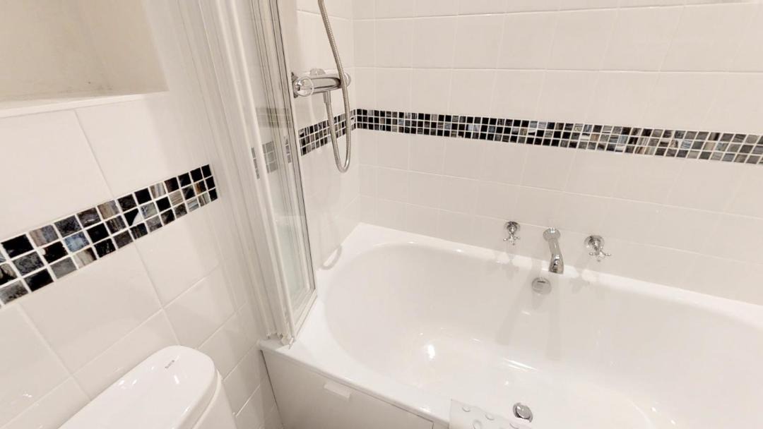 Photo of Bathroom in Broadwell