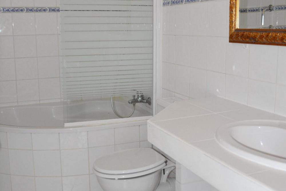 Photo of Bathroom in Prayssac