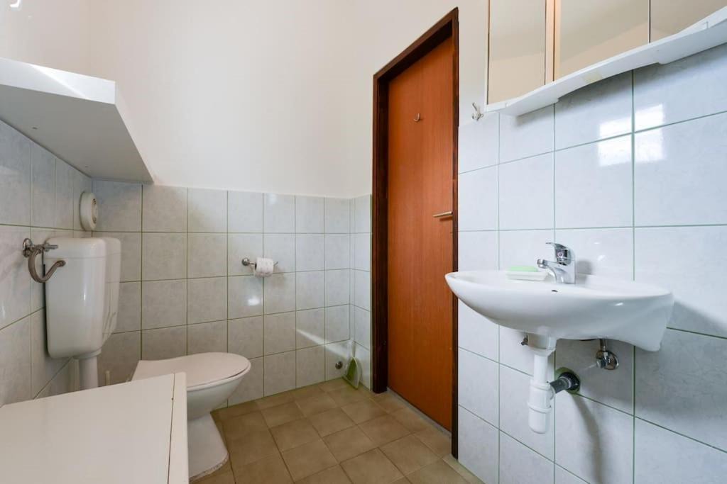 Photo of Bathroom in Muline