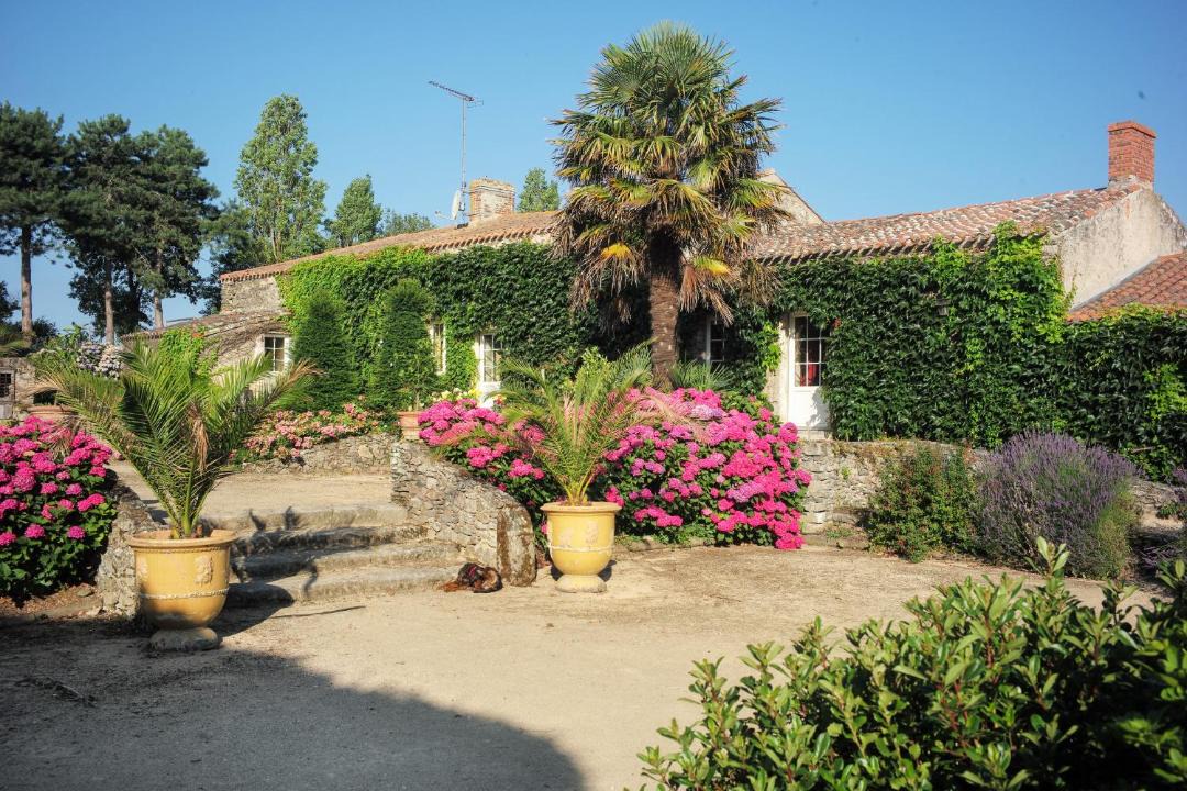 Photo of Others in Landevieille