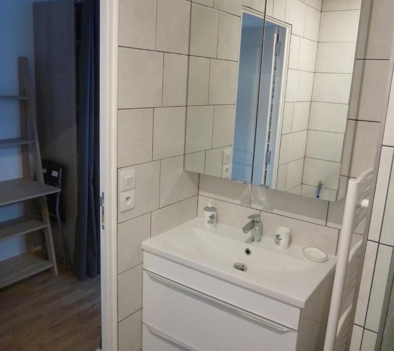 Photo of Bathroom in Bonnieres-sur-Seine