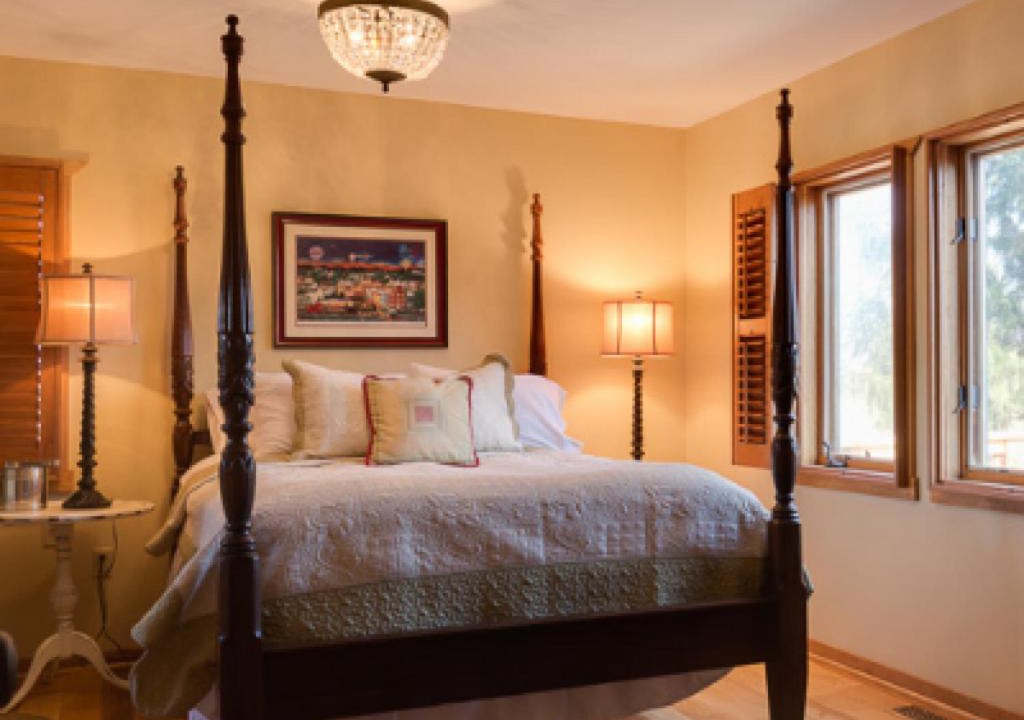 Photo of Bedroom in Quicksburg