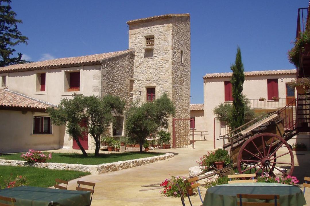 Photo of Others in Le Cres