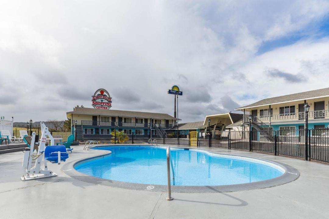 Photo of Others in Roseburg