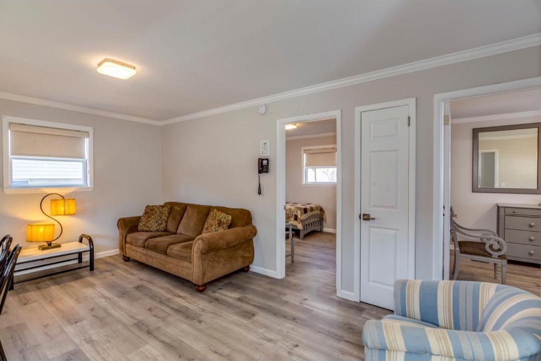 Photo of Livingroom in Hampton Bays