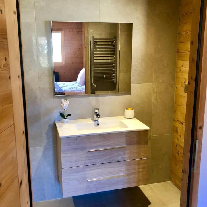 Photo of Bathroom in Saint-Dalmas