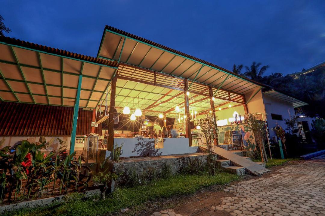 Photo of Others in Senggigi