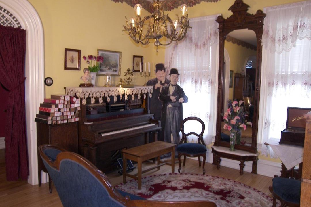 Photo of Livingroom in Watertown