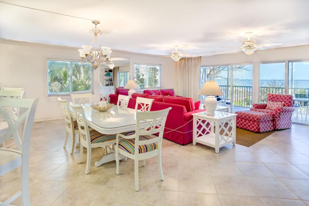 Photo of Livingroom in Sanibel